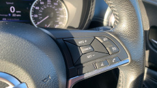 Nissan Juke 1.0 DiG-T N-Connecta 5dr Petrol Hatchback